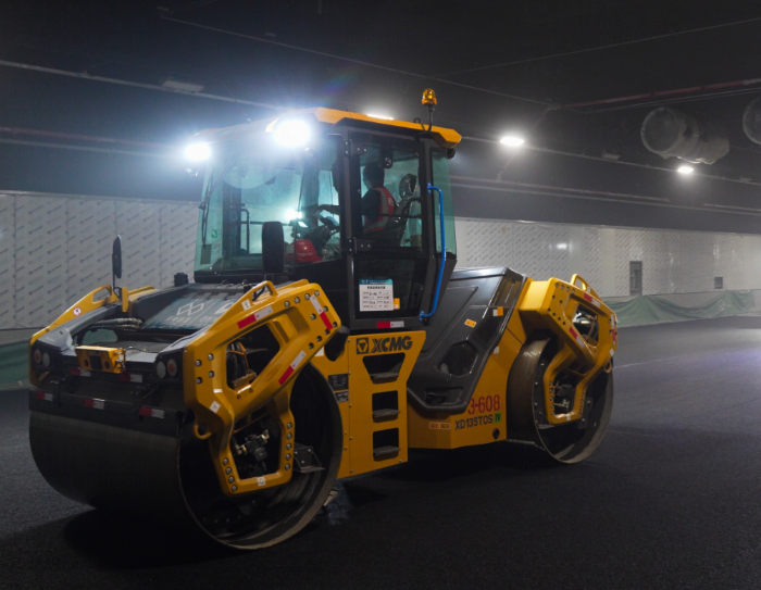 965c4314335f404684a52371a15b5075