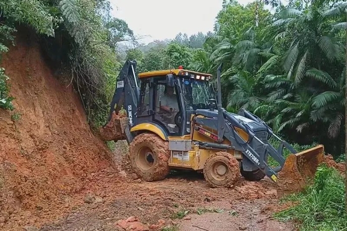 3a912926178e497f90282f0c6246f4d3