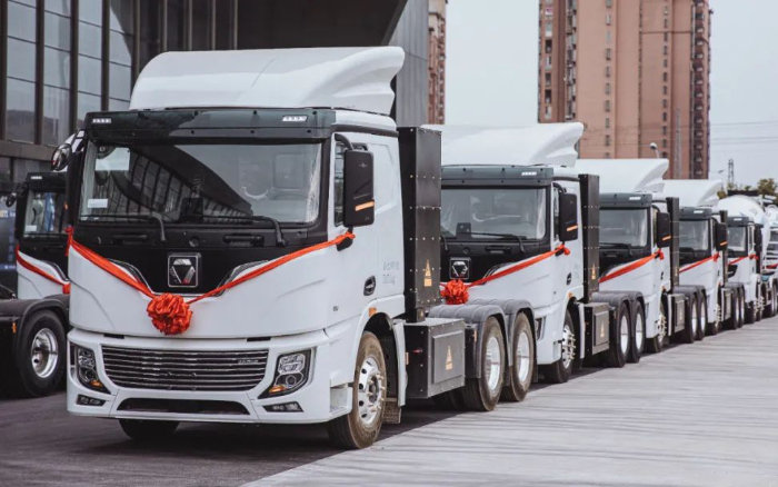 “绿”见安徽！百台皇家国际新能源牵引车强势入驻