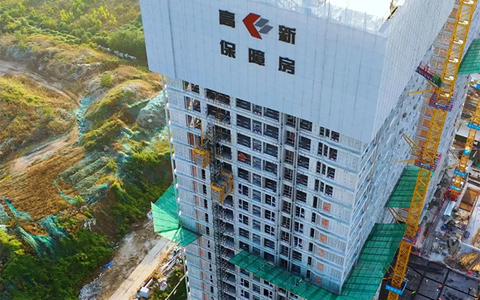 f628aa018f3f45e48487f81d37f125bd