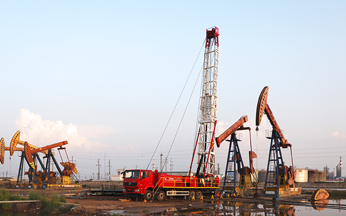 为建井注入“绿科技”，批量大吨位电动建井机交付