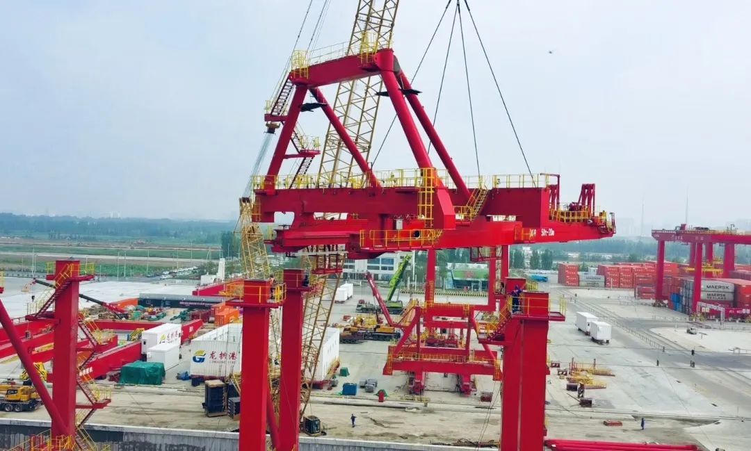 吊装多元化！看皇家国际XGC500-I履带起沉机若何“吊”起沉机