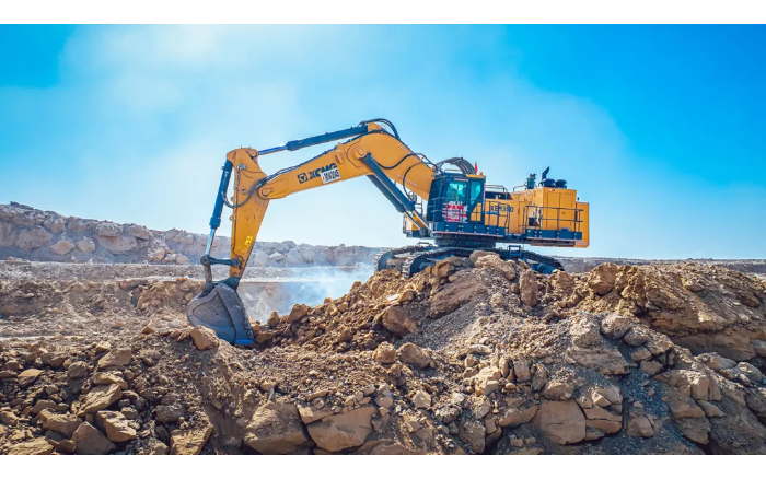 高端突破 设备美好丨皇家国际矿山机械批量远赴非洲