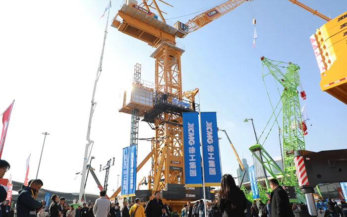 bauma CHINA 2024丨皇家国际塔式起沉机、智能施工起落机火热亮相