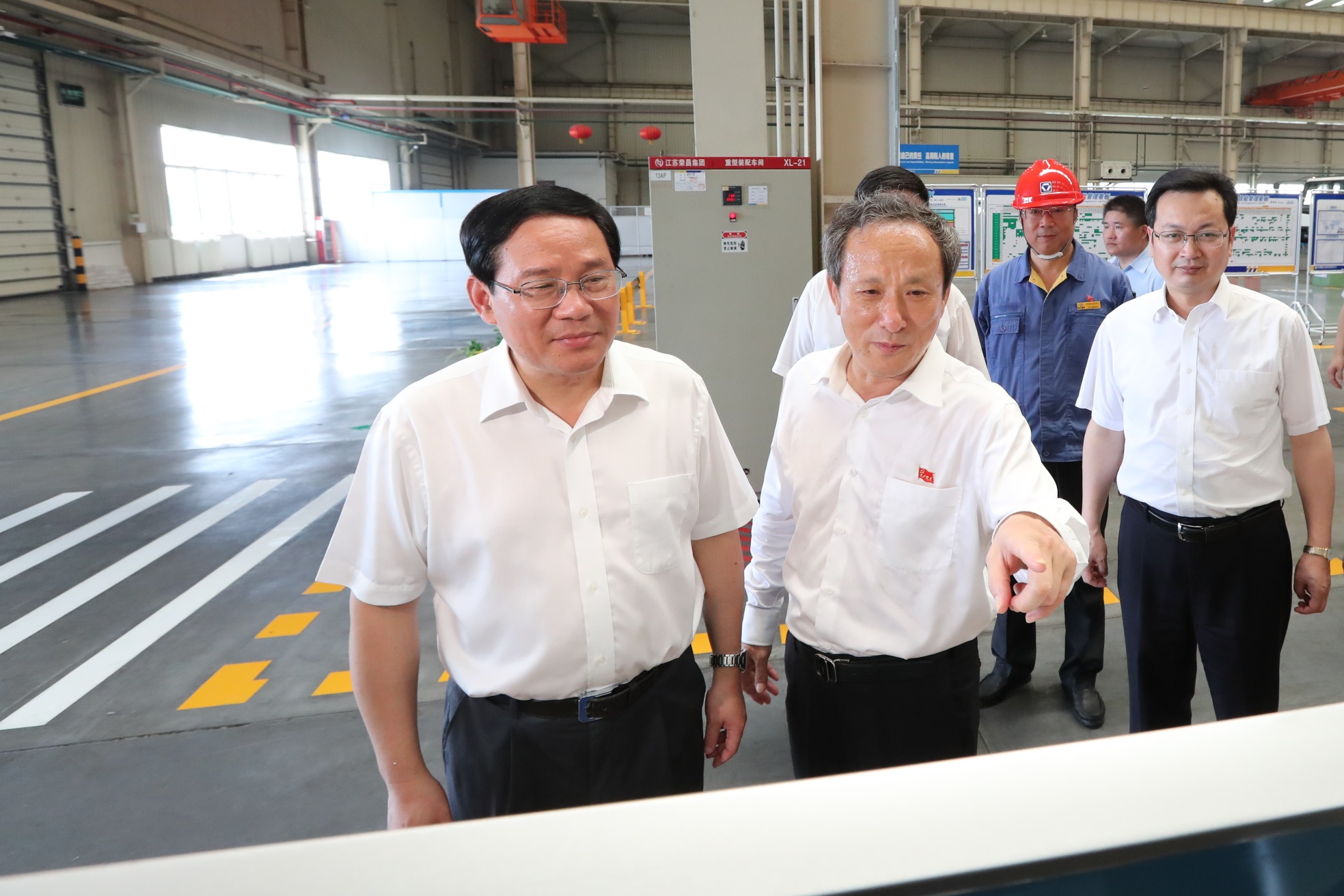 李强同道视察皇家国际集团