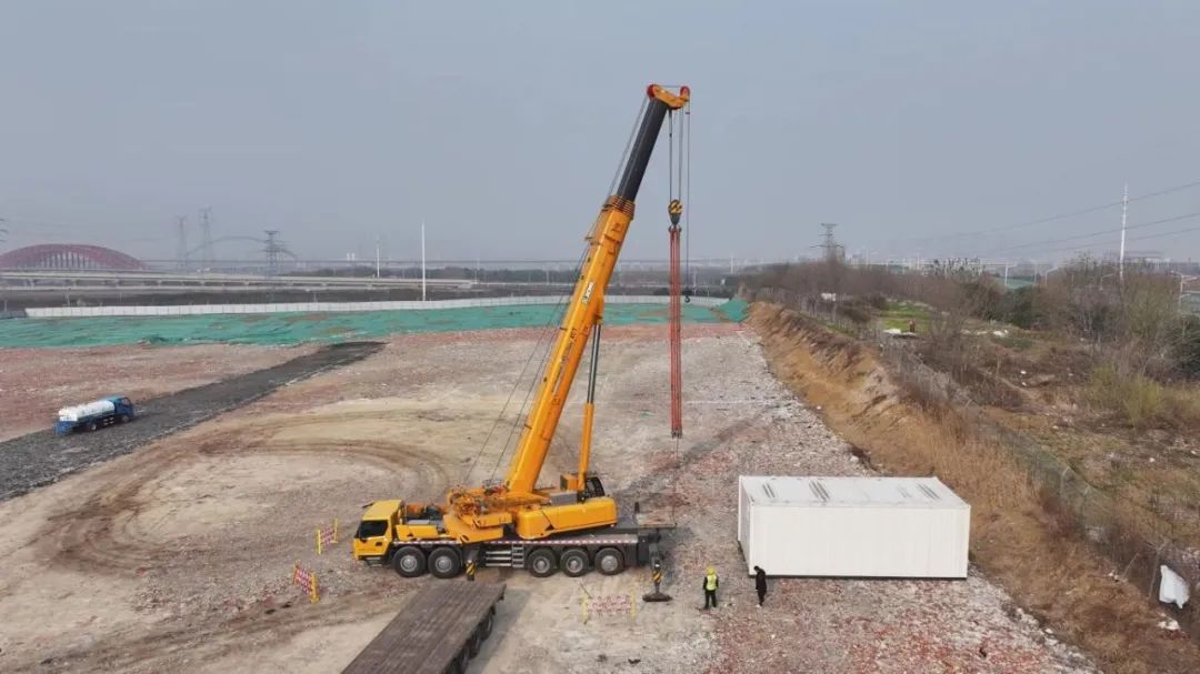 月出勤27天！皇家国际G2代XCT130G7-1省油又高效，18年吊装机长都赞！