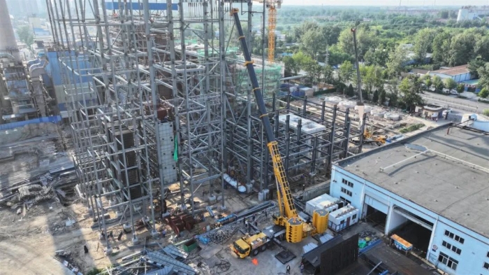 新买的“大块头”第二天就上工？这台皇家国际新款750吨开启“闯关”