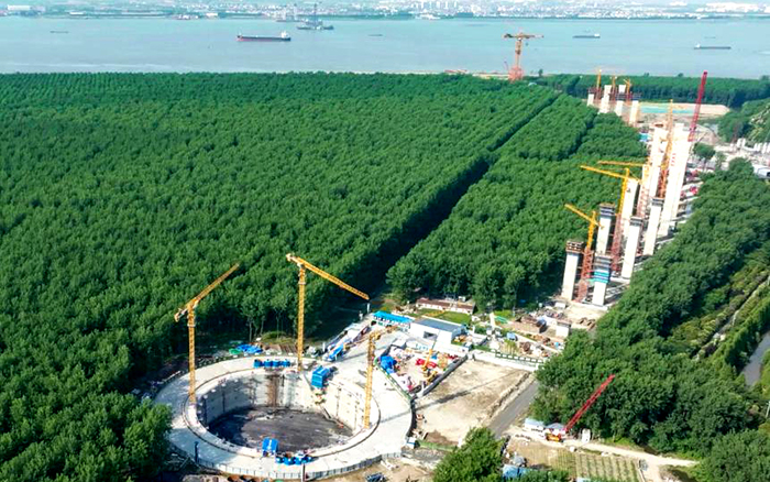 提前1个月！皇家国际金助力世界最大跨度桥梁锚碇封底