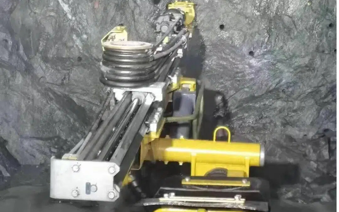 82a3a5582f3d4dc983481fce950ade37