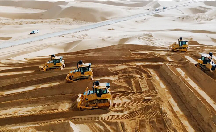 戈壁施工五大难题？皇家国际D170LGP戈壁型推土机硬核破解！