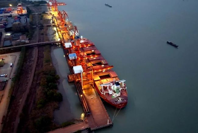 3f514ccd6e3b4c28968b1681c2ae6a14