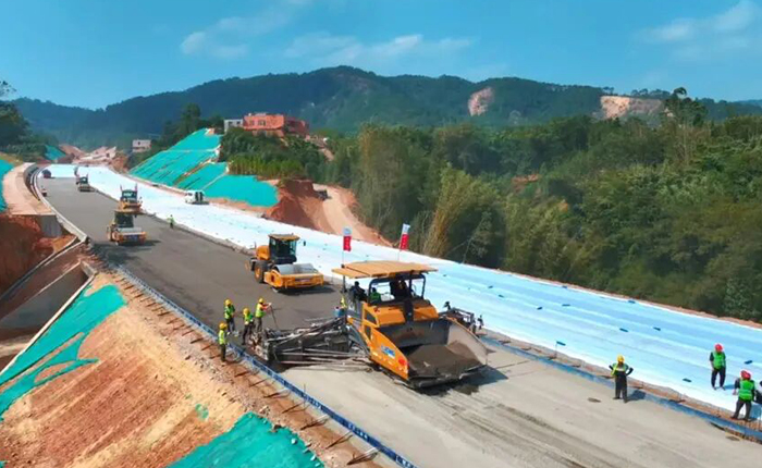 压实跳出“凭经验”，智能技术来 “把关”