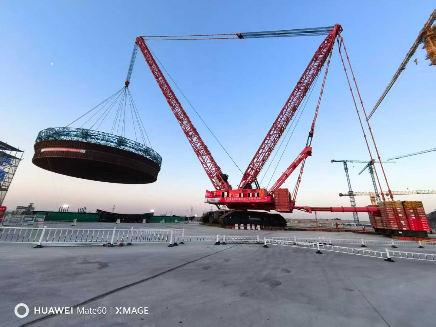 2幼时15分钟能做什么？把核岛43米“钢铁内胆”一次放准！