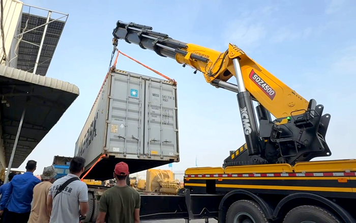 05cb47d4eb514d3eb25c2aad3c7d215d